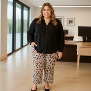 NWT Chico's Top Women's Sz 3 (XL) Black Cut Away Shirred Neck Fresh Button Down